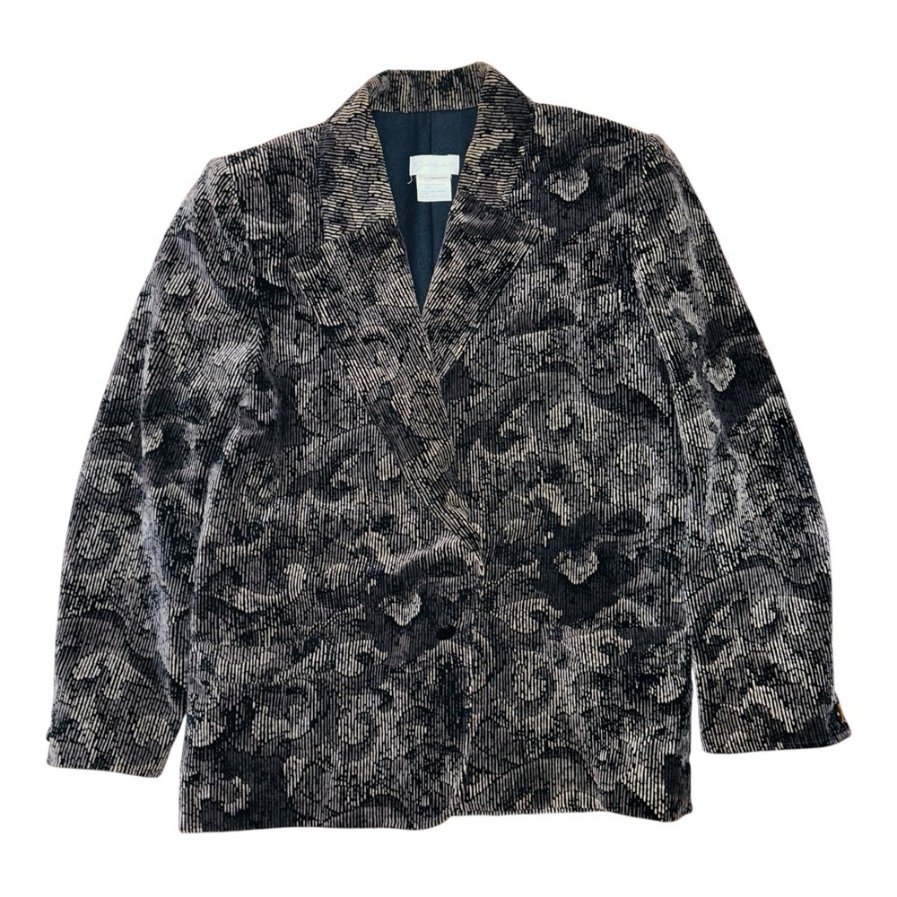 Elegant Black Floral Blazer